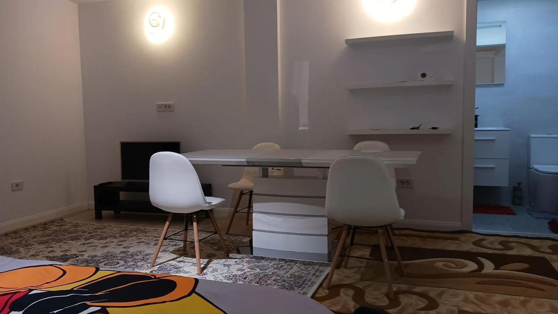 Myky Mouse Nu Primesc Santieristi Si Petrecareti Apartment Bucharest