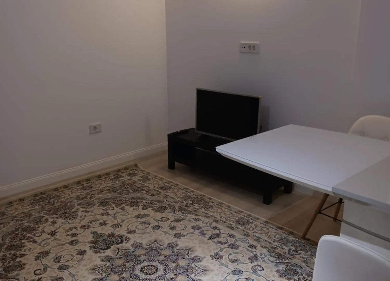 Myky Mouse Nu Primesc Santieristi Si Petrecareti Apartment Bucureşti