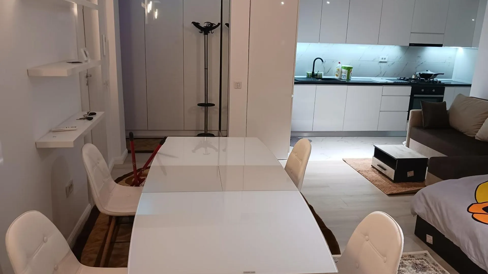 Apartament Myky Mouse Nu Primesc Santieristi Si Petrecareti Bukareszt 0*,