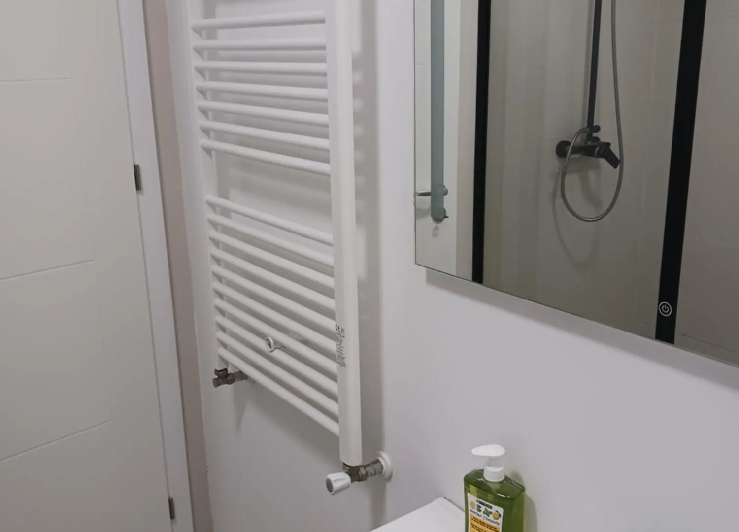 Apartament Myky Mouse Nu Primesc Santieristi Si Petrecareti Bukareszt